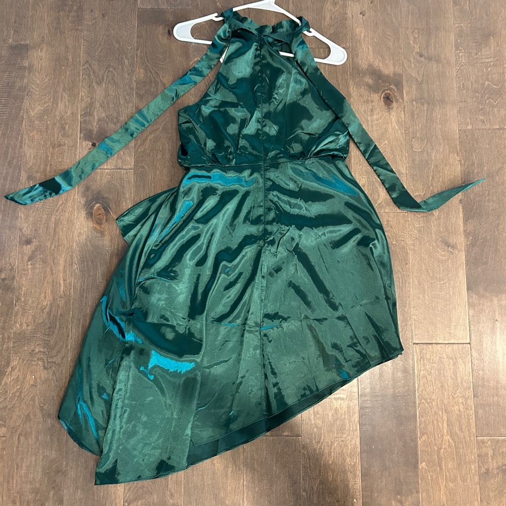 Elegant Green Satin Dress - NWT